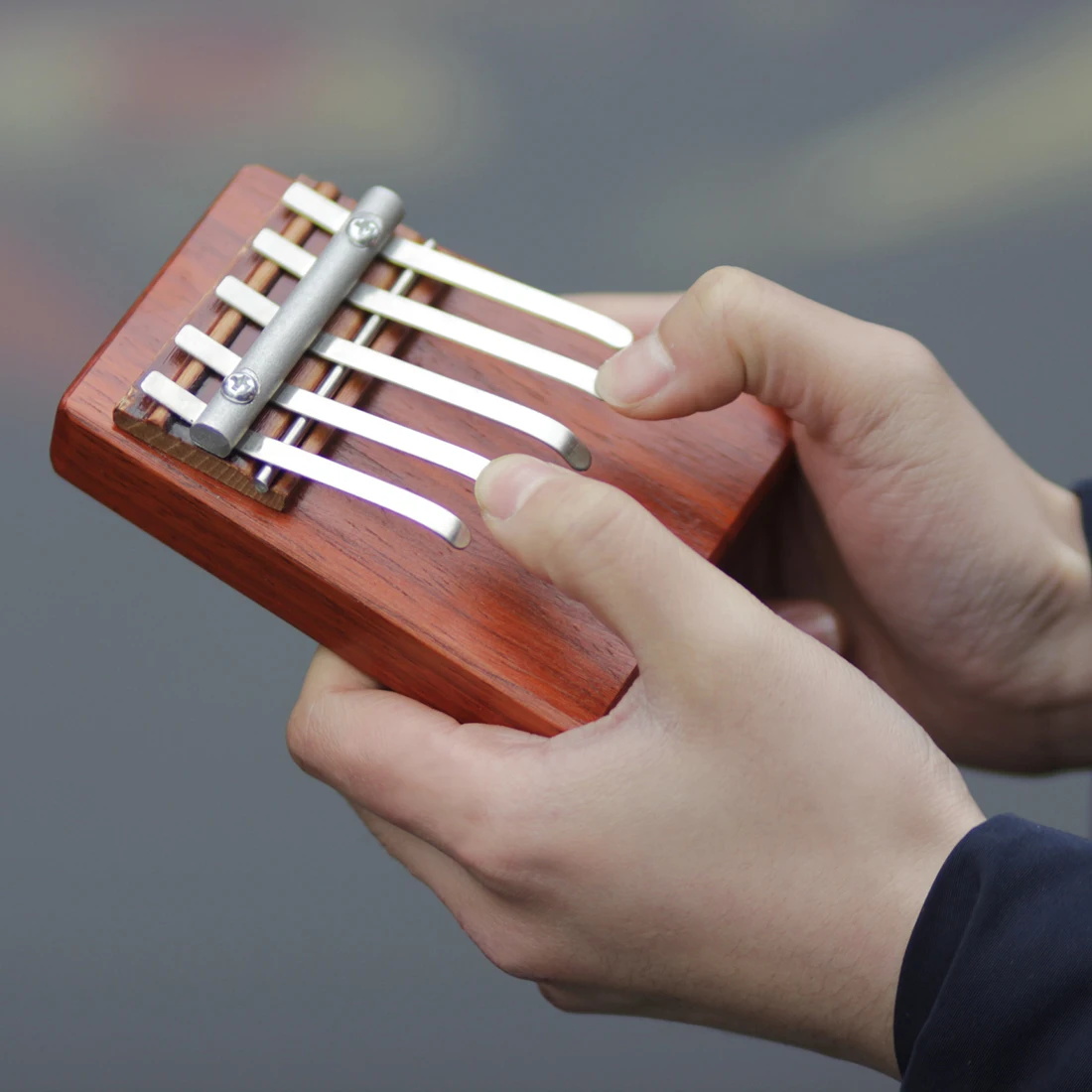 IRIN Kalimba 5 Tone Thumb Pian - Musical Instrument Of Keyboard 评论和价格